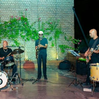 אטרקציה לקבלת פנים