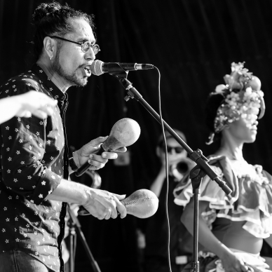 זמר לטיני לאירועים